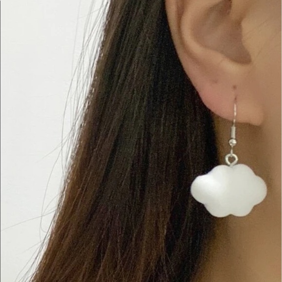 Jewelry - ☁️Daydreaming White Fluffy Fairytale Cloud Pendant Charm Drop Silver earrings☁️